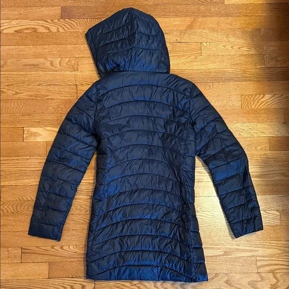 GAP Women's Dark Blue Puffer Coat - Picture 3 of 3